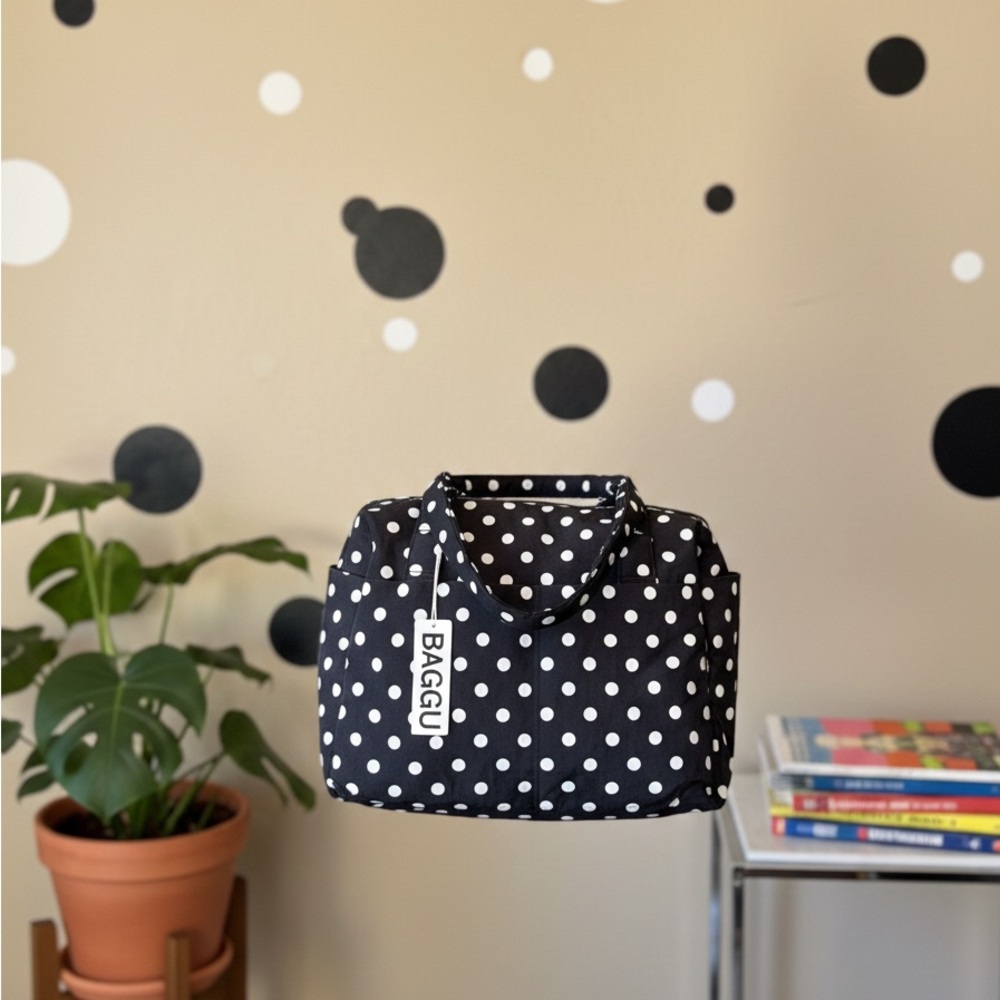 BNWT BAGGU Black and White Polka Dot small Cloud carry On